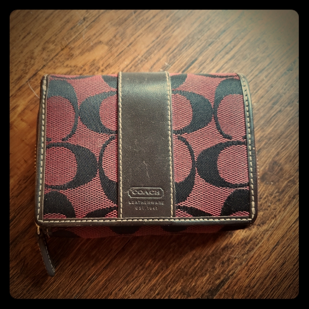 VINTAGE Coach signature wallet